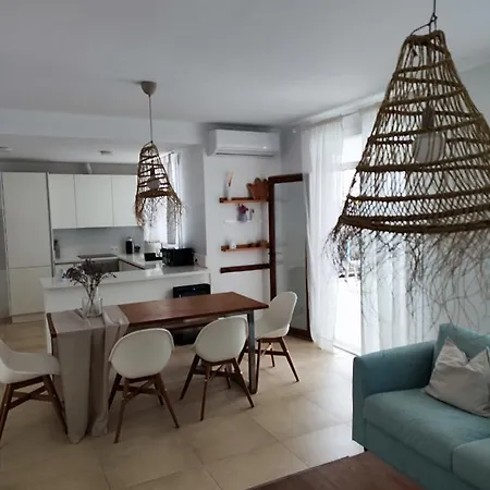 Chinchorro Villa *